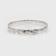 Load image into Gallery viewer, 92.5 Sterling Silver Isla 8mm Plumeria &amp; Scroll Cut Out Bangle
