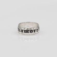 Load image into Gallery viewer, 92.5 Sterling Silver 8mm Chamorrita Plumeria and Scroll Ring
