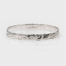 Load image into Gallery viewer, 92.5 Sterling Silver Isla 8mm Plumeria &amp; Scroll 7 Day Bangle Set
