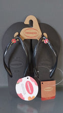 Load image into Gallery viewer, Havaianas Hawaii Exclusive Slipper - Hibiscus
